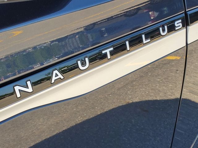 2024 Lincoln Nautilus Reserve