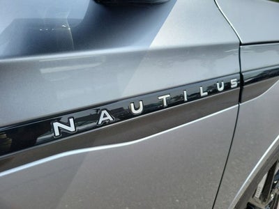 2024 Lincoln Nautilus Reserve