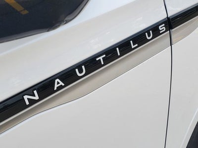 2024 Lincoln Nautilus Reserve