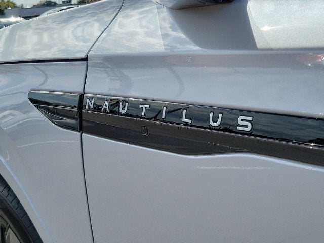 2024 Lincoln Nautilus Reserve