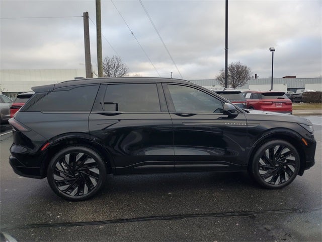 2024 Lincoln Nautilus Reserve