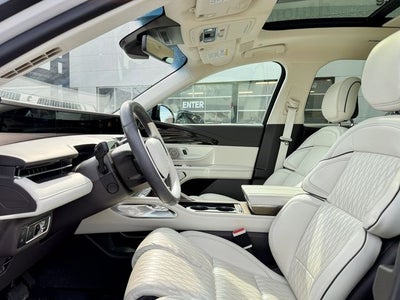 2024 Lincoln Nautilus Black Label