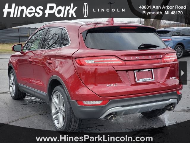 2015 Lincoln MKC Base