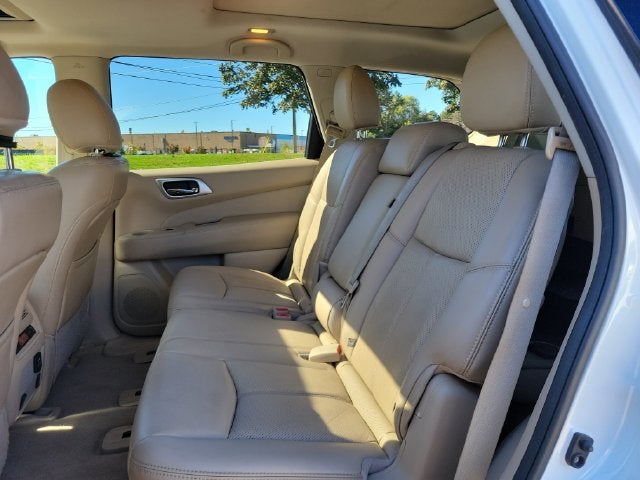 2015 Nissan Pathfinder Platinum