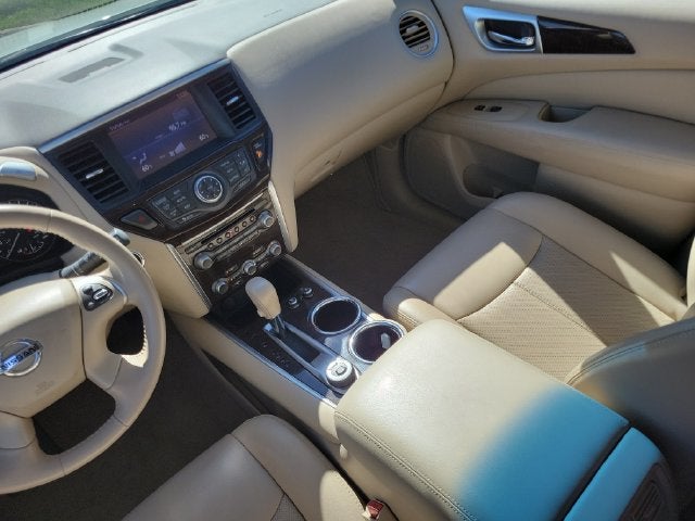 2015 Nissan Pathfinder Platinum