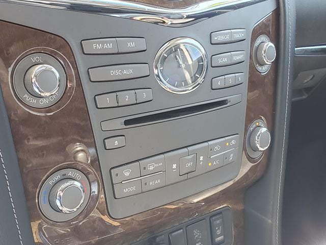 2017 INFINITI QX80 Base