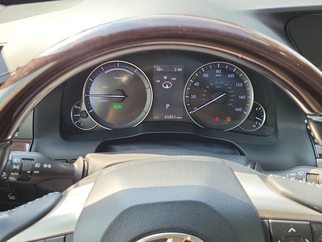 2017 Lexus ES 300h