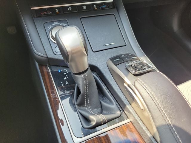 2017 Lexus ES 300h