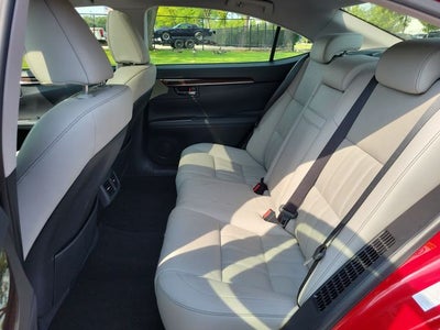2017 Lexus ES 300h