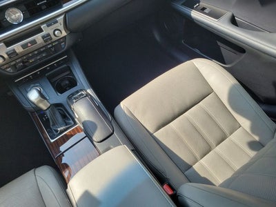 2017 Lexus ES 300h