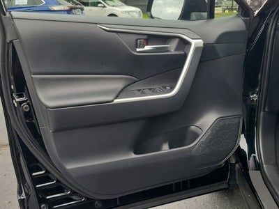 2024 Toyota RAV4 Prime SE