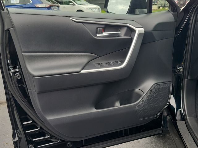 2024 Toyota RAV4 Prime SE
