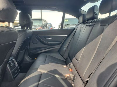 2018 BMW 3 Series 330i xDrive