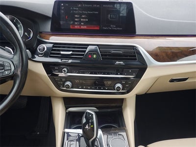 2019 BMW 5 Series 530i
