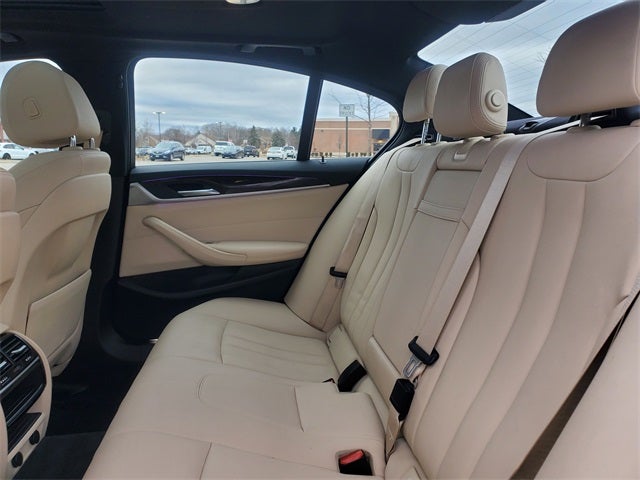 2019 BMW 5 Series 530i