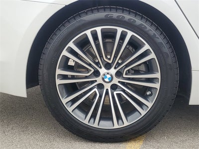 2019 BMW 5 Series 530i