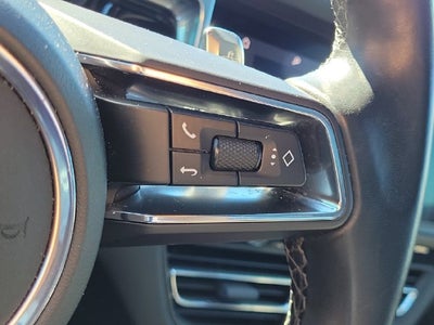2022 Porsche Macan S