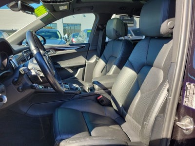 2022 Porsche Macan S