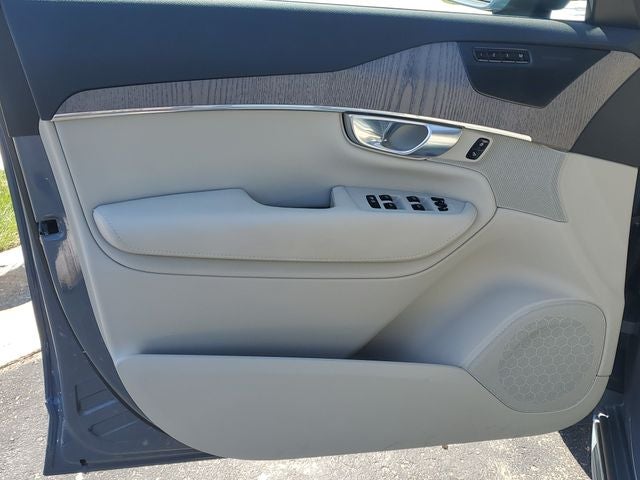 2023 Volvo XC90 B6 Plus 6-Seater