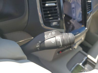 2023 Volvo XC90 B6 Plus 6-Seater