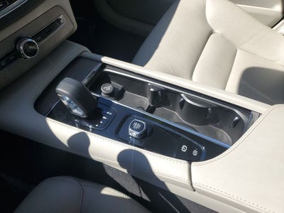 2023 Volvo XC90 B6 Plus 6-Seater