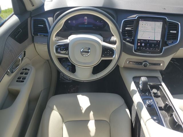 2023 Volvo XC90 B6 Plus 6-Seater