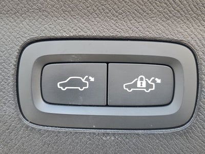 2023 Volvo XC90 B6 Plus 6-Seater