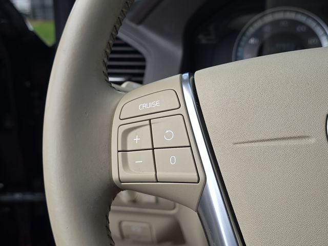 2012 Volvo XC60 T6