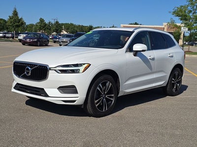 2020 Volvo XC60 T6 Momentum