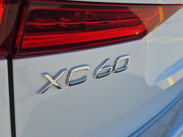 2020 Volvo XC60 T6 Momentum