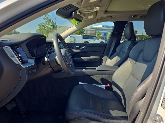 2020 Volvo XC60 T6 Momentum