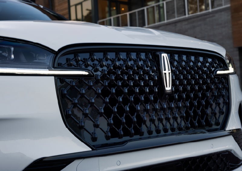 The front grille of a 2026 Lincoln Aviator® SUV is shown. | Hines Park Lincoln in Plymouth MI